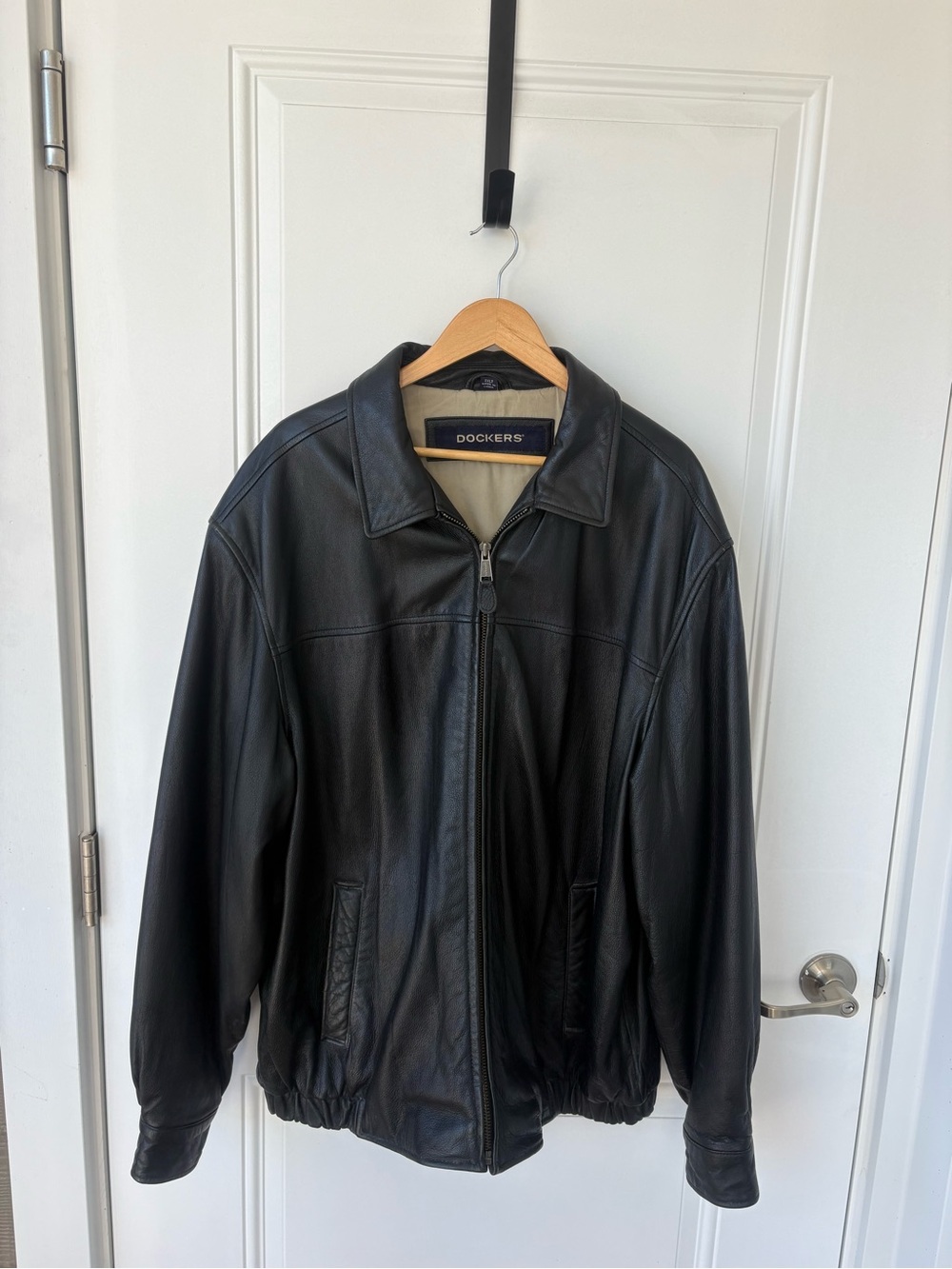 Dockers Black Leather Bomber Jacket